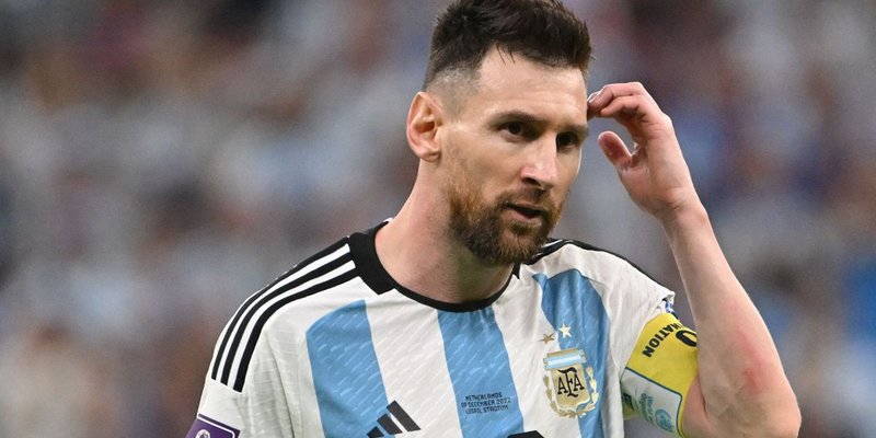 Lionel Messi cầu thủ xuất sắc nhất